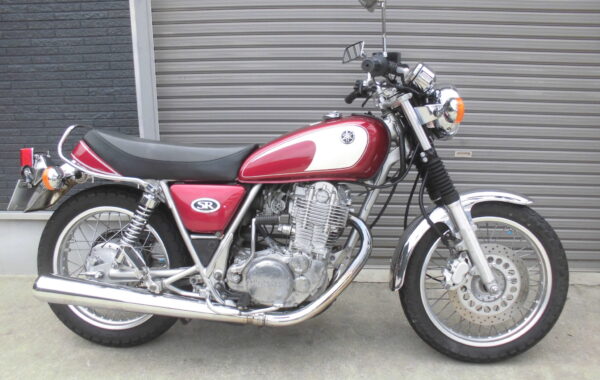 ヤマハSR400
