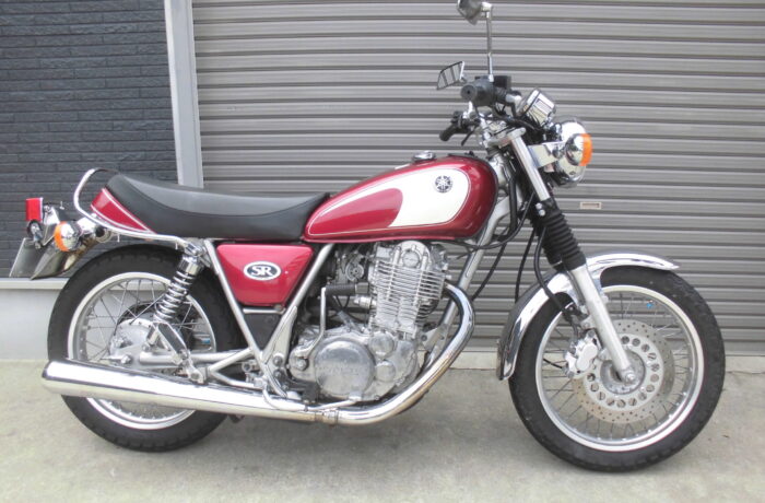 ヤマハSR400