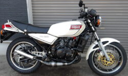 ヤマハRZ250　フルレストア車